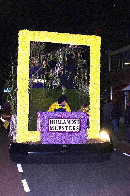 ../Images/Verlicht corso Noordwijkerhout 2019 145.jpg